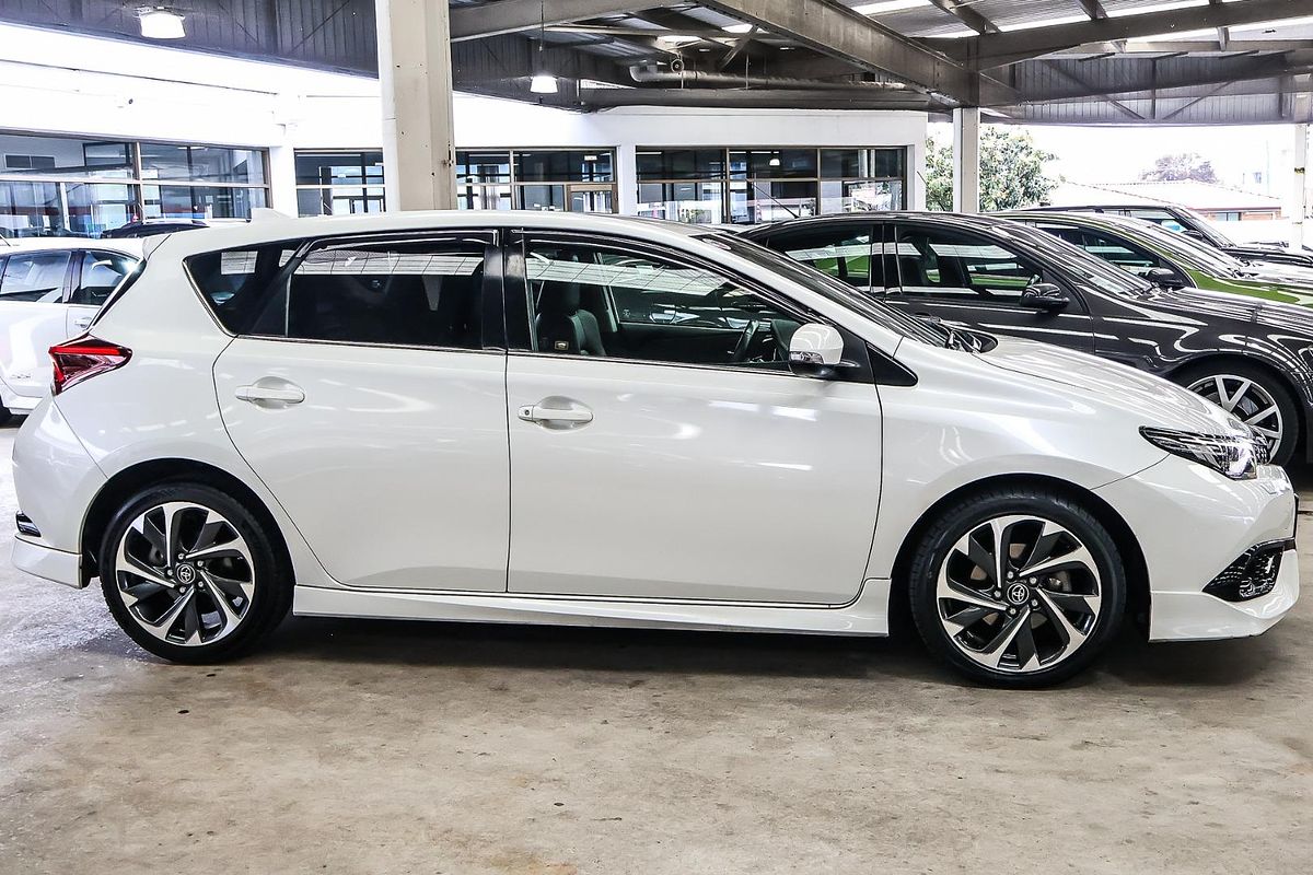 2018 Toyota Corolla ZR ZRE182R
