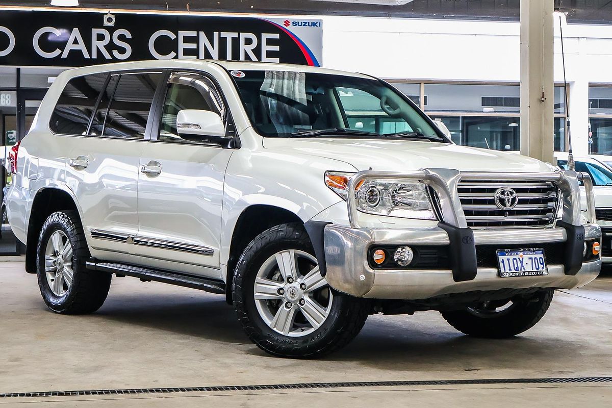 2013 Toyota Landcruiser Sahara VDJ200R