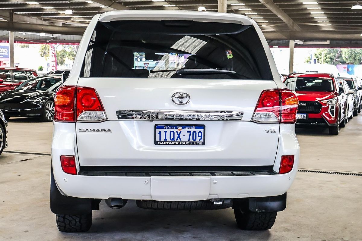 2013 Toyota Landcruiser Sahara VDJ200R