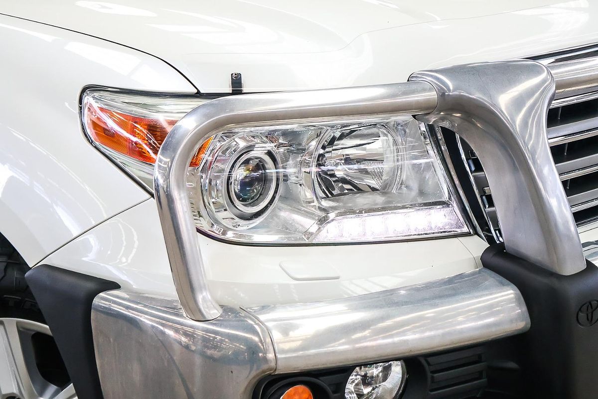 2013 Toyota Landcruiser Sahara VDJ200R