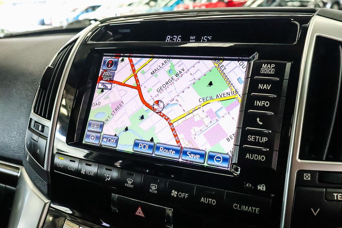 2013 Toyota Landcruiser Sahara VDJ200R
