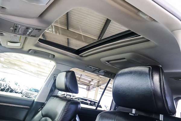 2013 Toyota Landcruiser Sahara VDJ200R