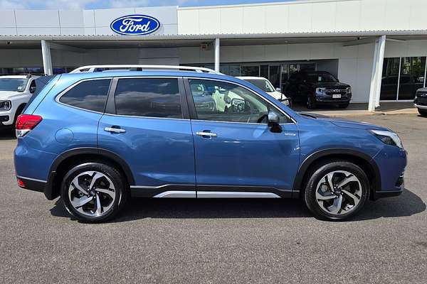 2024 Subaru Forester Hybrid S S5