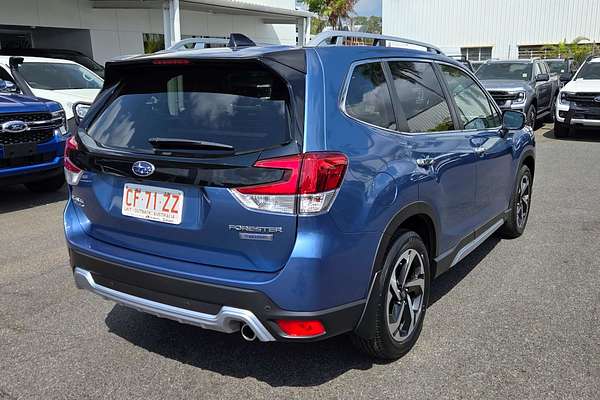 2024 Subaru Forester Hybrid S S5