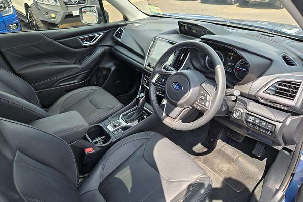 2024 Subaru Forester Hybrid S S5