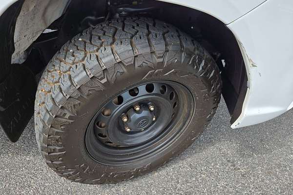 2018 Toyota Hilux SR GUN126R 4X4