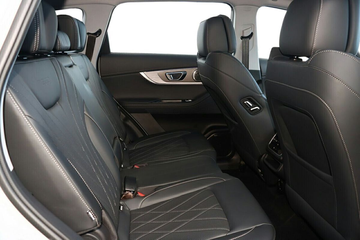 2025 Chery Tiggo 8 Pro Max Urban