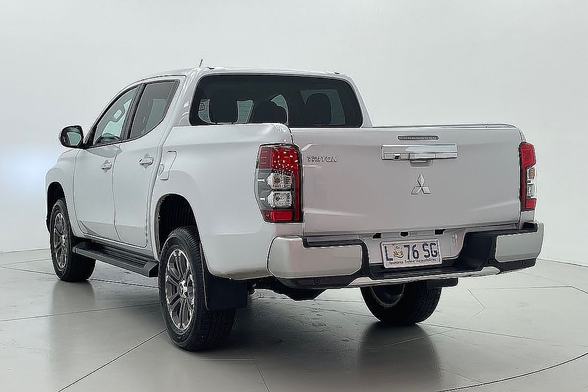 2023 Mitsubishi Triton GLS MR 4X4