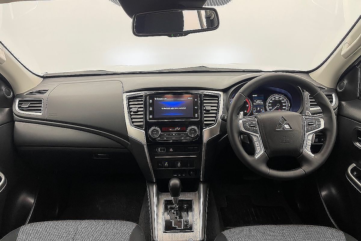 2023 Mitsubishi Triton GLS MR 4X4