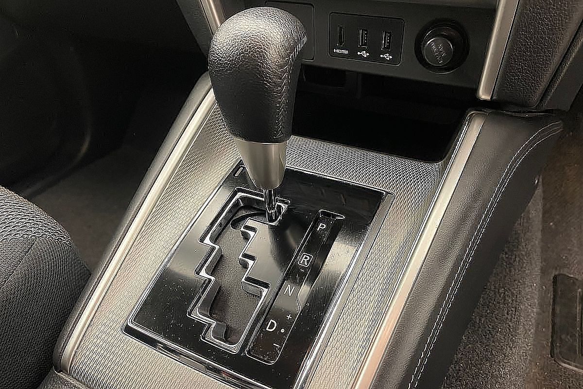 2023 Mitsubishi Triton GLS MR 4X4