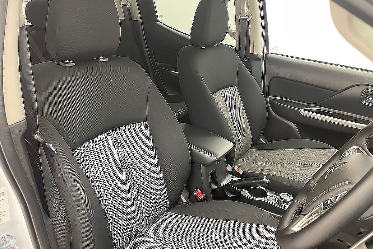 2023 Mitsubishi Triton GLS MR 4X4