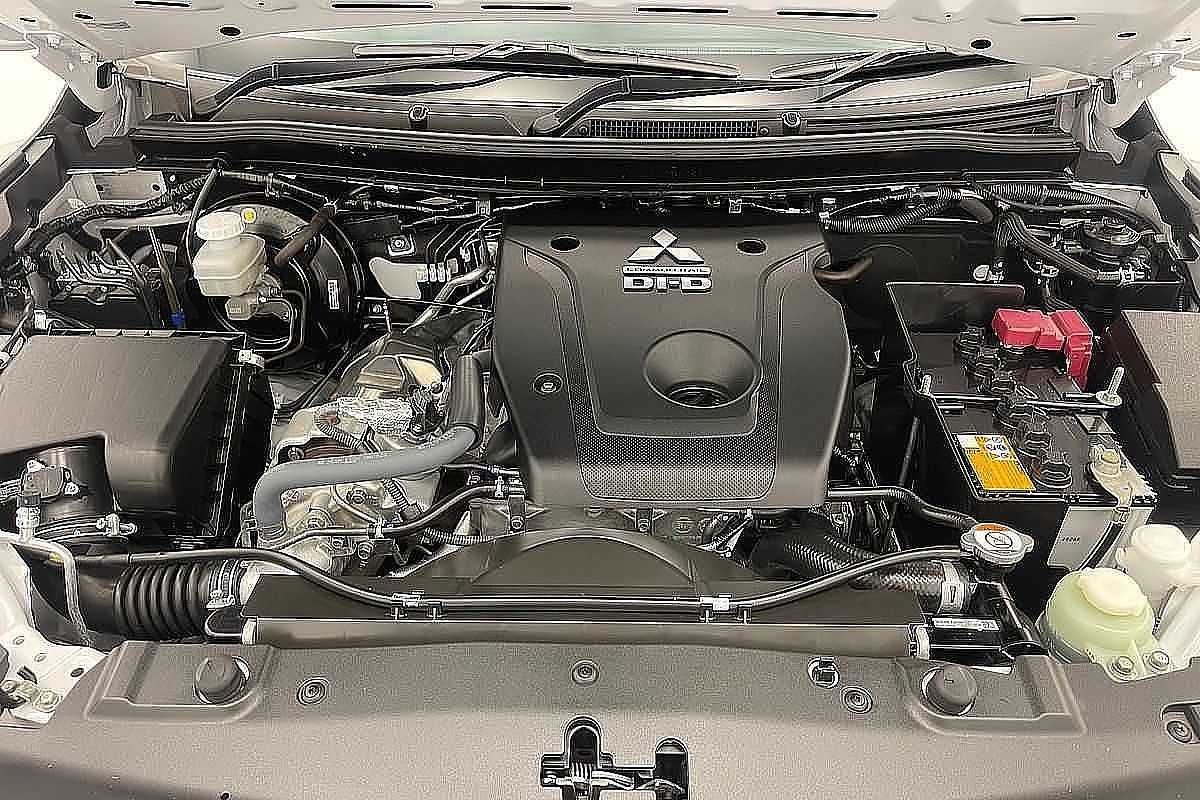 2023 Mitsubishi Triton GLS MR 4X4
