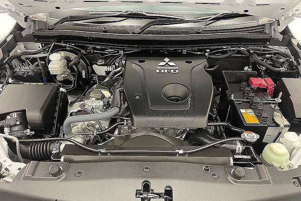 2023 Mitsubishi Triton GLS MR 4X4