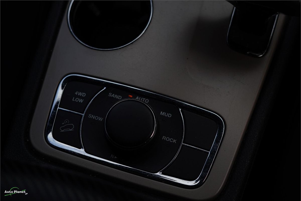 2014 Jeep GRAND CHEROKEE Laredo WK