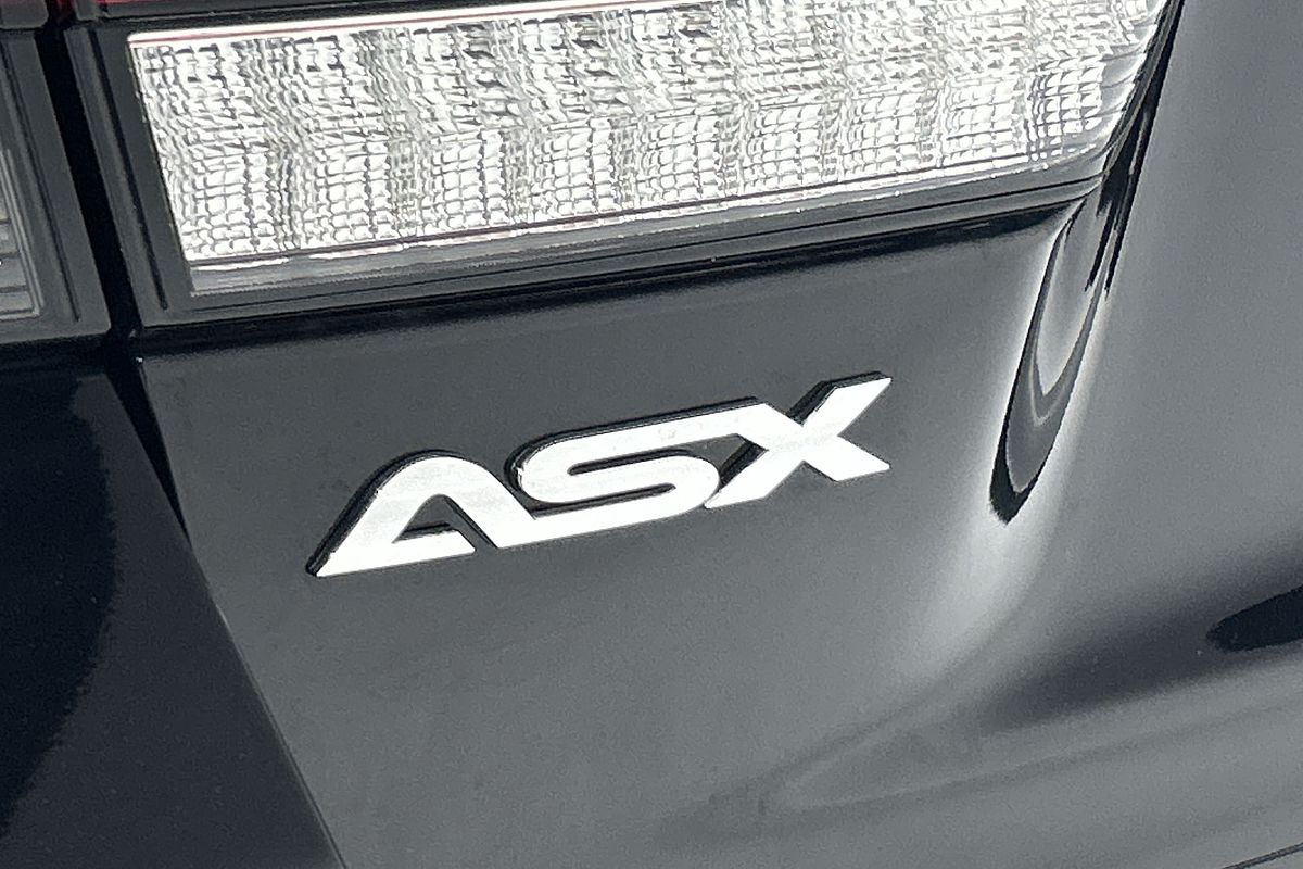 2023 Mitsubishi ASX ES XD