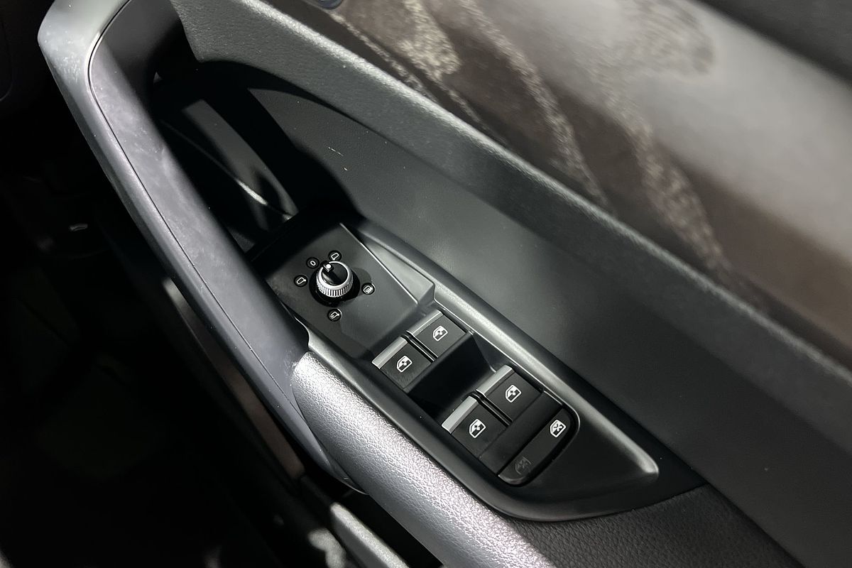 2020 Audi Q5 45 TFSI Sport FY