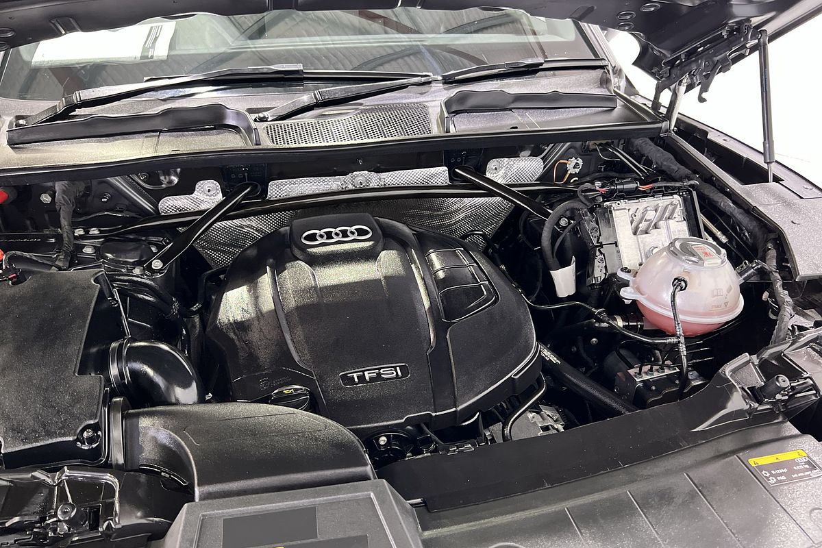 2020 Audi Q5 45 TFSI Sport FY