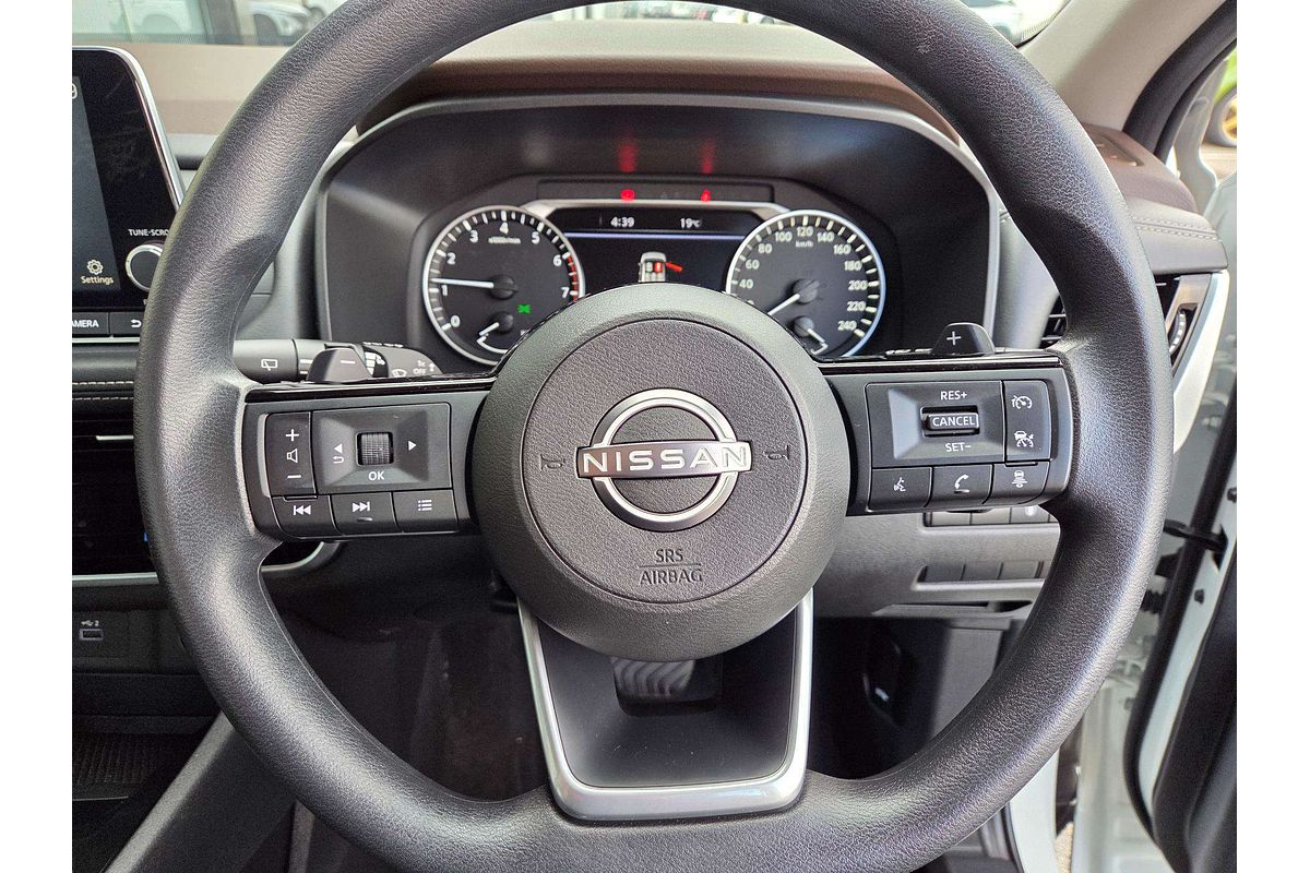 2025 Nissan X-TRAIL ST T33