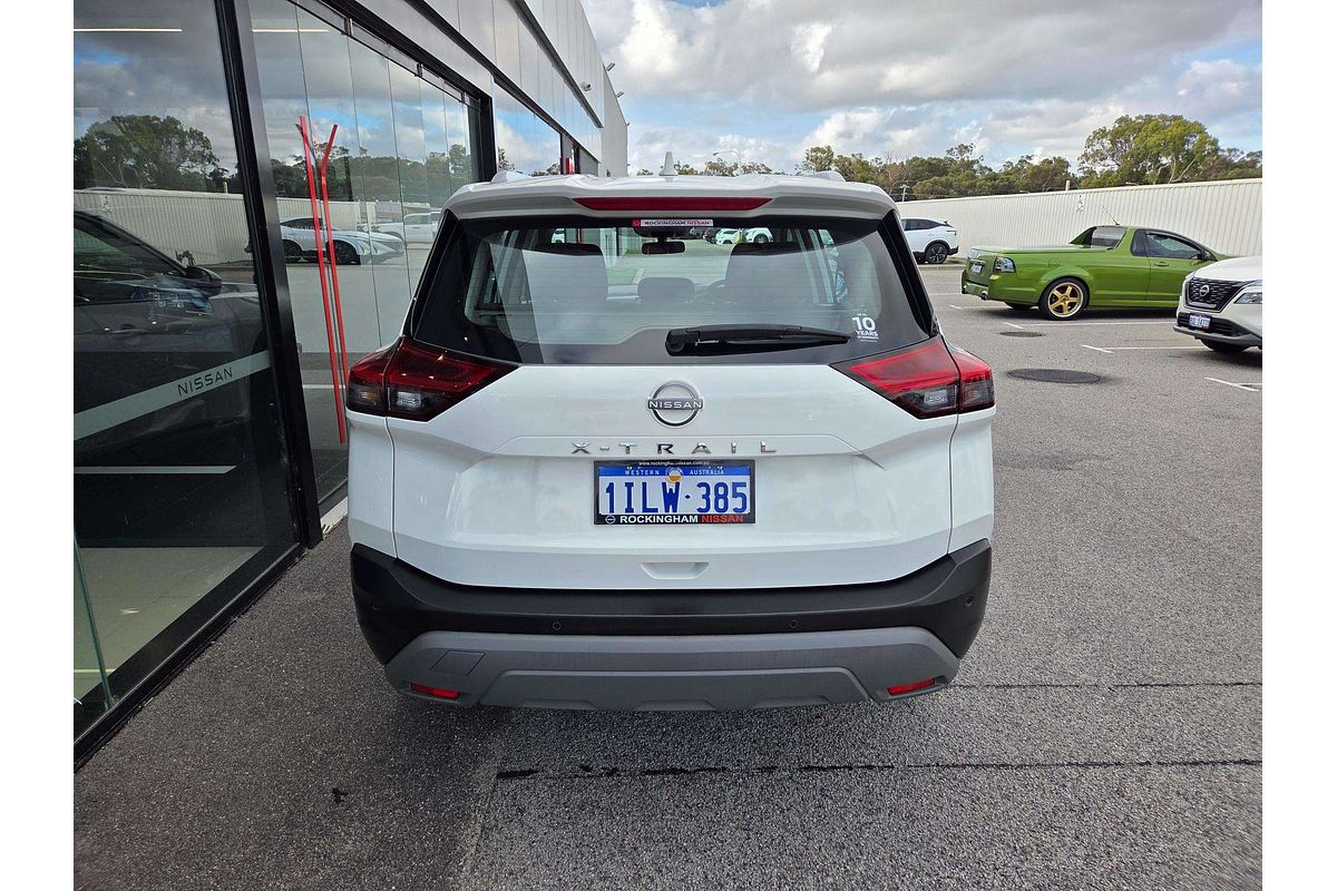 2025 Nissan X-TRAIL ST T33