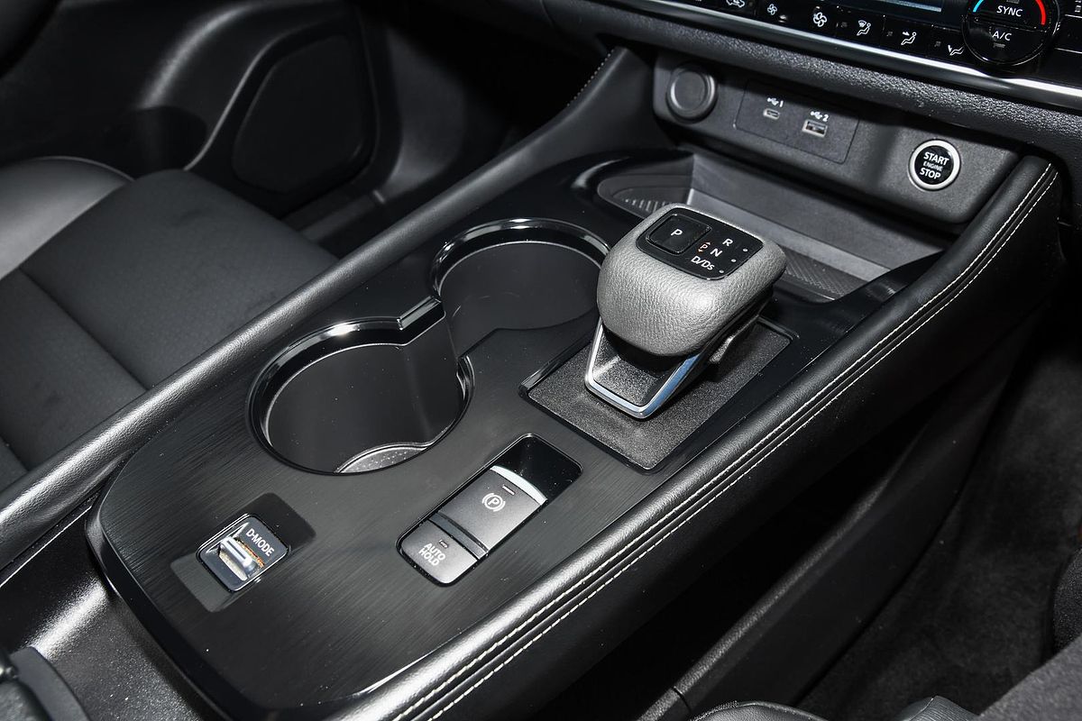 2023 Nissan X-TRAIL ST-L T33