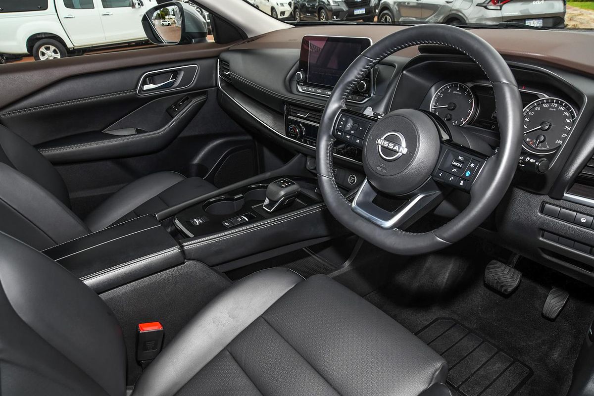 2023 Nissan X-TRAIL ST-L T33