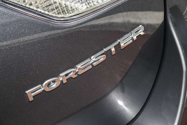 2024 Subaru Forester 2.5i S5