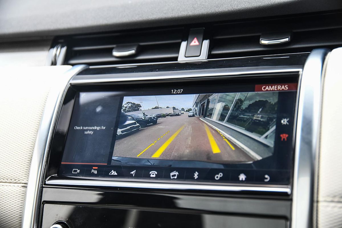 2020 Land Rover Discovery Sport P250 R-Dynamic SE L550