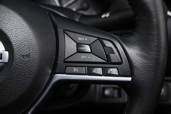 2024 Nissan Navara ST D23 4X4