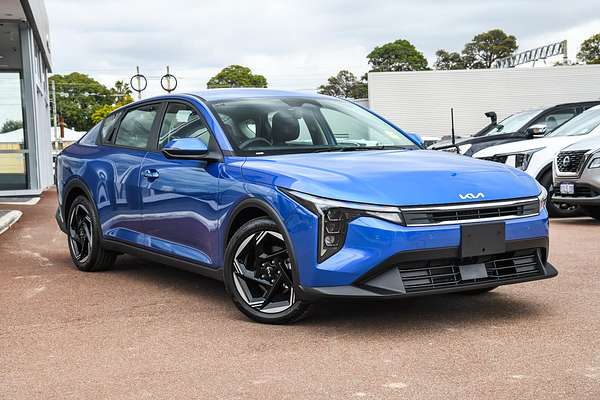 2025 Kia K4 Sport CL4m