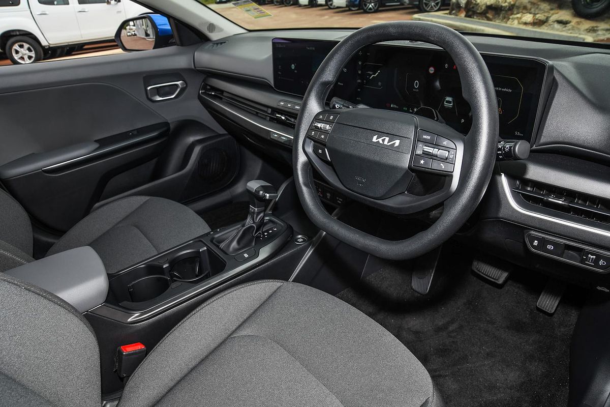 2025 Kia K4 Sport CL4m