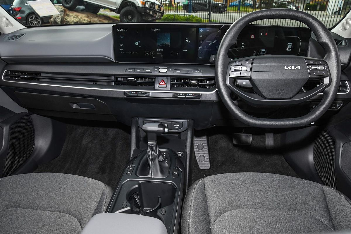 2025 Kia K4 Sport CL4m