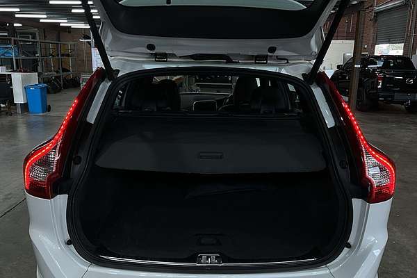 2015 Volvo XC60 D5 R-Design