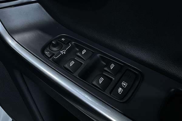 2015 Volvo XC60 D5 R-Design