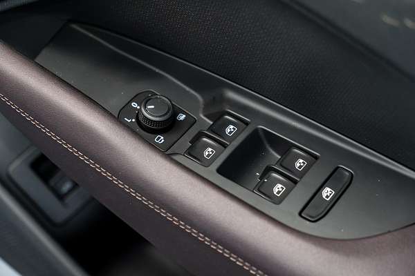 2025 CUPRA Terramar VZ KP