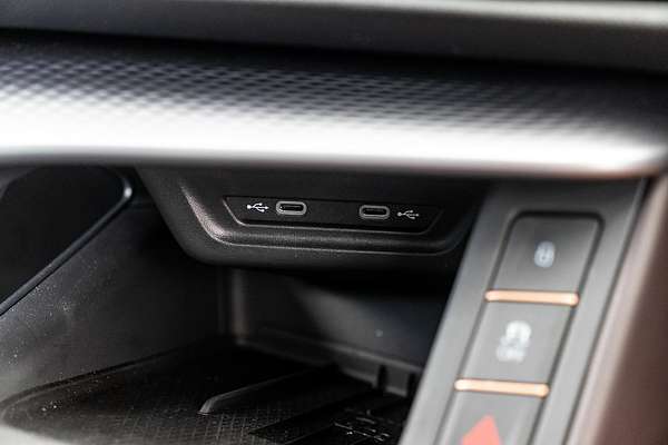 2025 CUPRA Terramar VZ KP