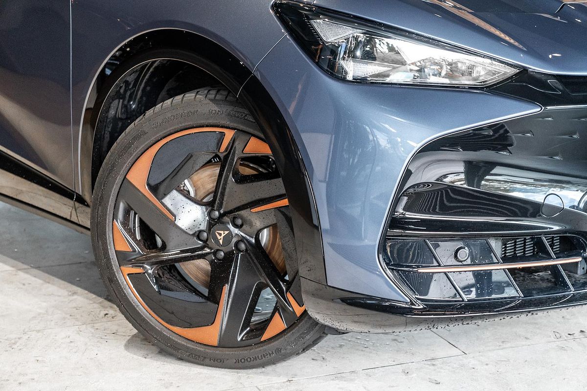 2025 CUPRA Tavascan VZ KR