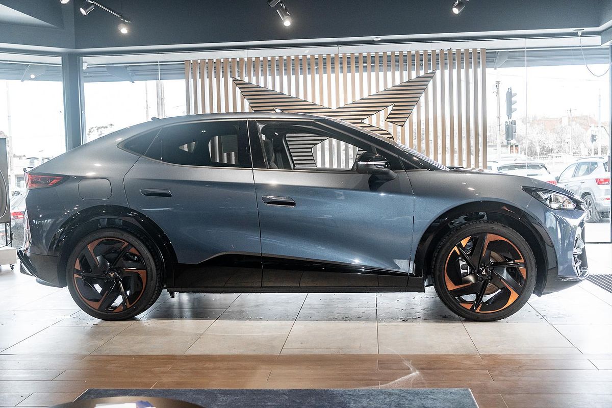 2025 CUPRA Tavascan VZ KR