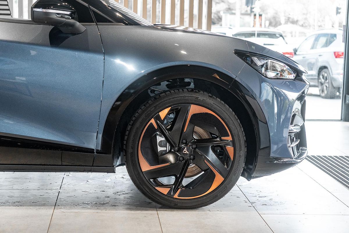 2025 CUPRA Tavascan VZ KR