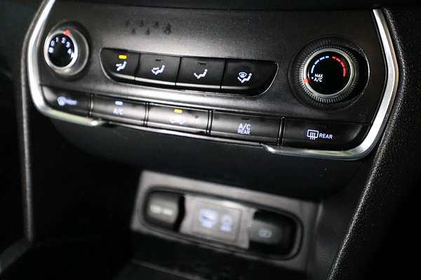 2018 Hyundai Santa Fe Elite TM