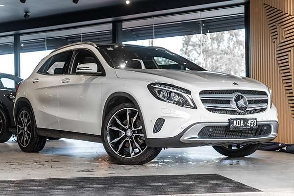 2015 Mercedes-Benz GLA-Class GLA250 X156