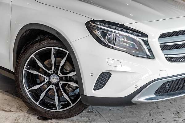 2015 Mercedes-Benz GLA-Class GLA250 X156