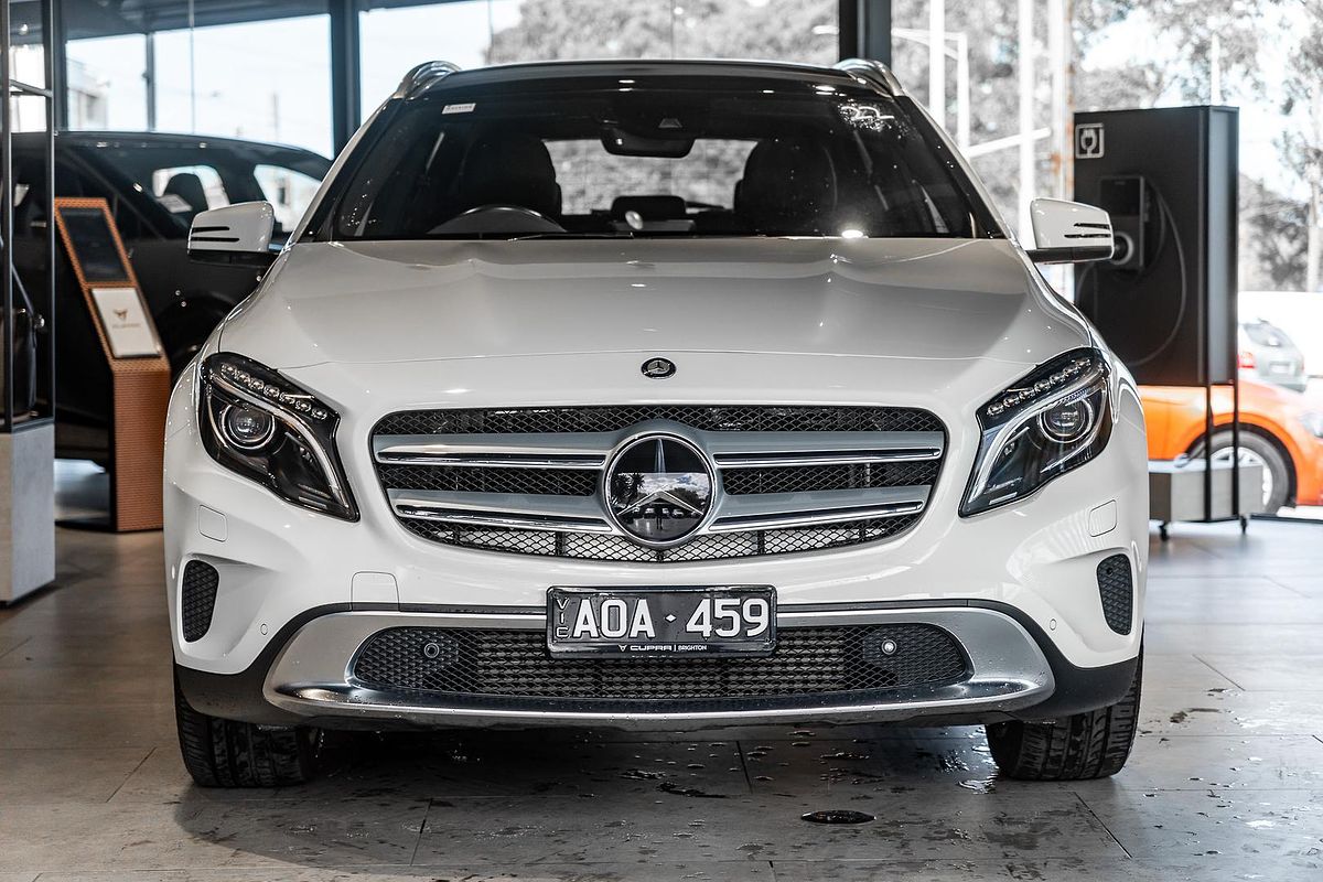 2015 Mercedes-Benz GLA-Class GLA250 X156
