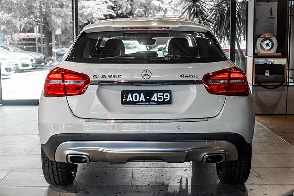 2015 Mercedes-Benz GLA-Class GLA250 X156
