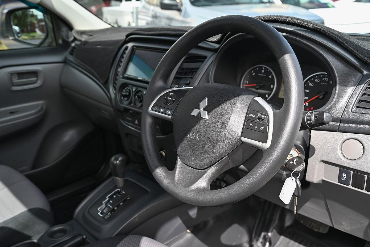 2016 Mitsubishi Triton GLX MQ Rear Wheel Drive