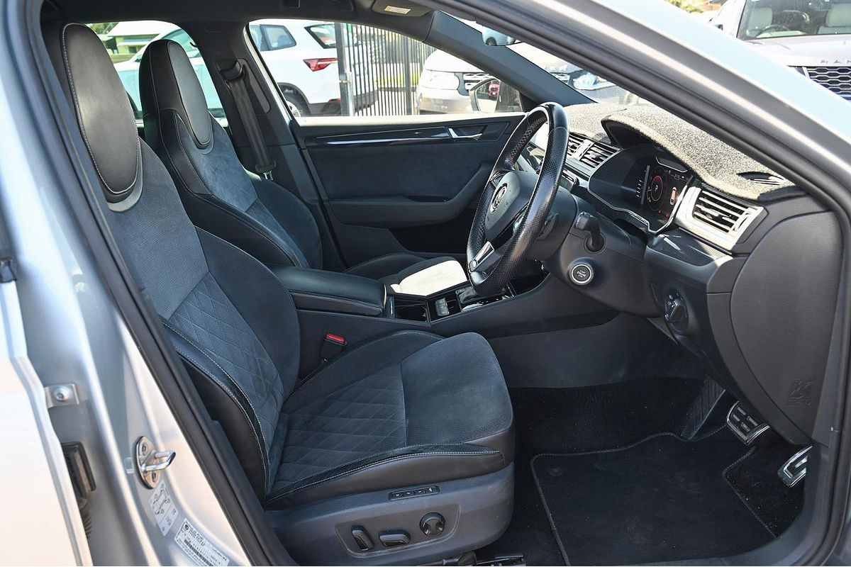 2019 SKODA Superb 206TSI SportLine NP