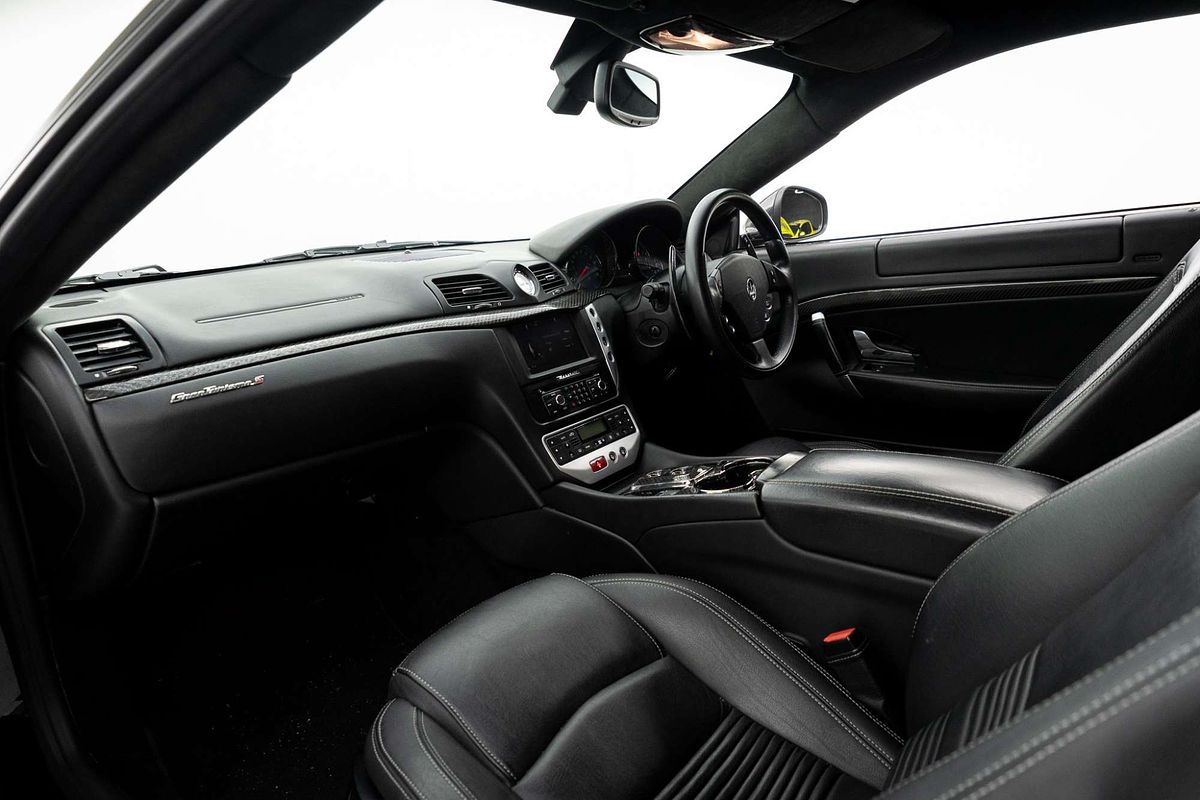 2010 Maserati GranTurismo S M145