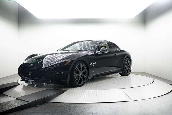 2010 Maserati GranTurismo S M145