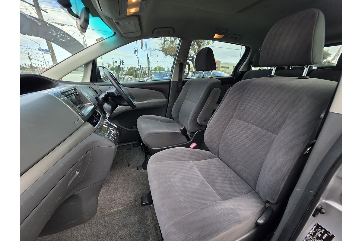 2010 Toyota Tarago GLX ACR50R