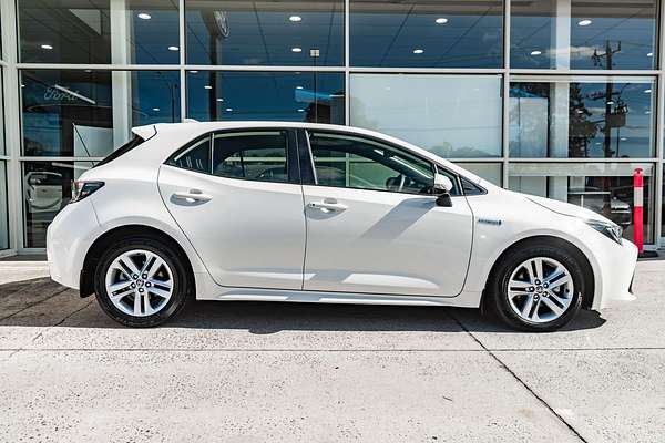 2022 Toyota Corolla Ascent Sport Hybrid ZWE211R