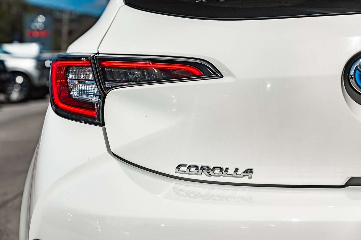2022 Toyota Corolla Ascent Sport Hybrid ZWE211R